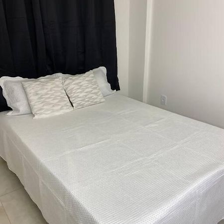 פיירה דה סנטנה Conforto E Estilo: Flat Industrial Prox A Avenida Fraga Maia. מראה חיצוני תמונה